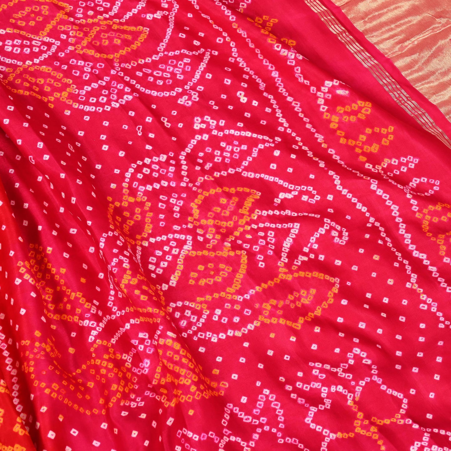 Luxury Magenta Pure Giza Silk Badhej Saree